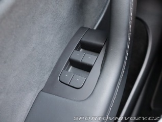 Tesla Model Y . Long Range AWD 75kWh 2021