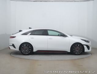 Kia ProCeed GT GT 1.6 T-GDI 2024