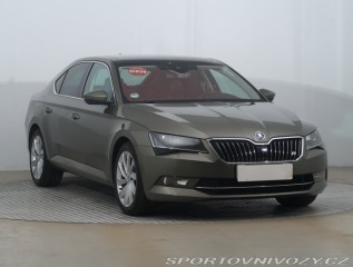 Škoda Superb Style Plus 2.0 TSI