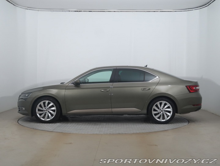 Škoda Superb Style Plus 2.0 TSI 2015