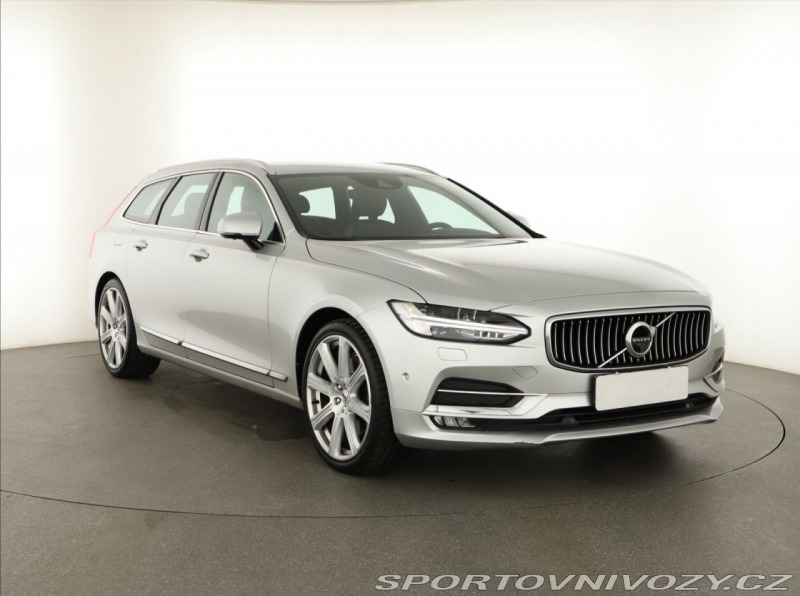 Volvo V90 D5 AWD
