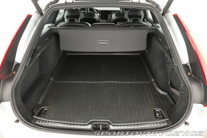 Volvo V90 D5 AWD 2017