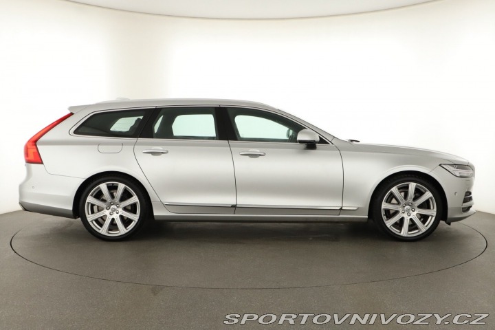 Volvo V90 D5 AWD 2017