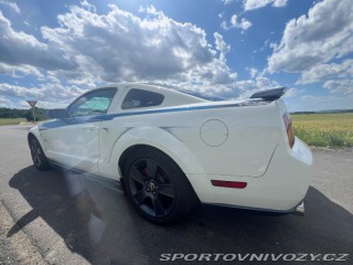 Ford Mustang GT 2005