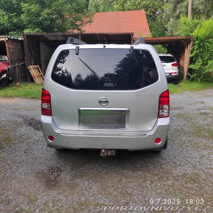 Nissan Ostatní modely Pathfinder 2,5 Prodám 2006