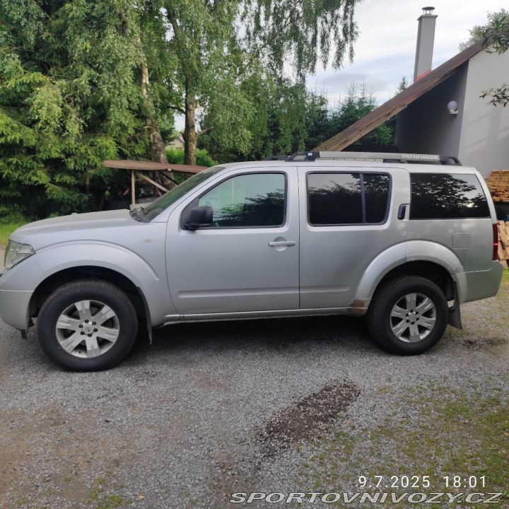 Nissan Ostatní modely Pathfinder 2,5 Prodám 2006