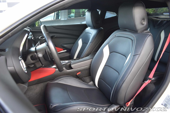 Chevrolet Camaro V8 6.2 339kW*A/T*2021*52. 2021