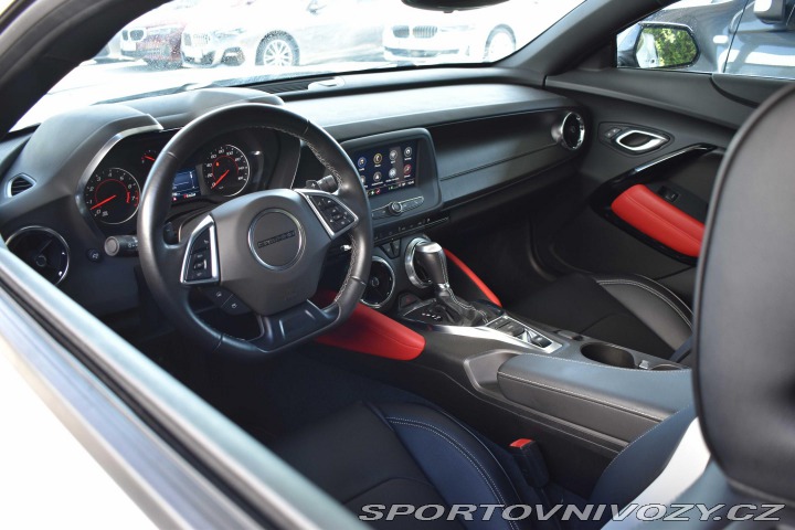 Chevrolet Camaro V8 6.2 339kW*A/T*2021*52. 2021