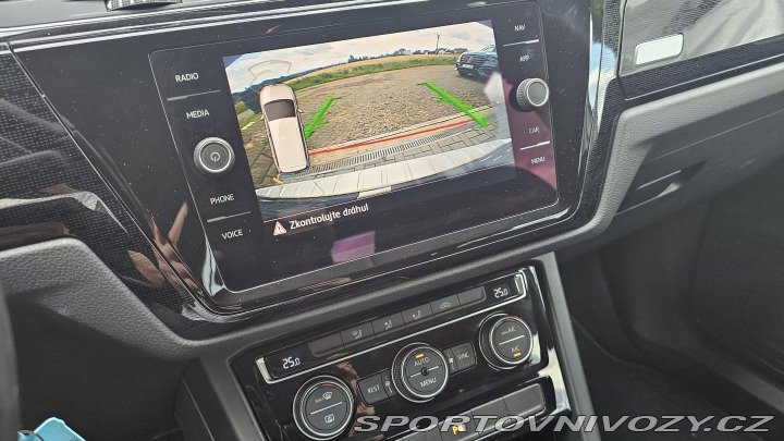 Volkswagen Ostatní modely Touran 1.4 tsi 7 MÍST 2017