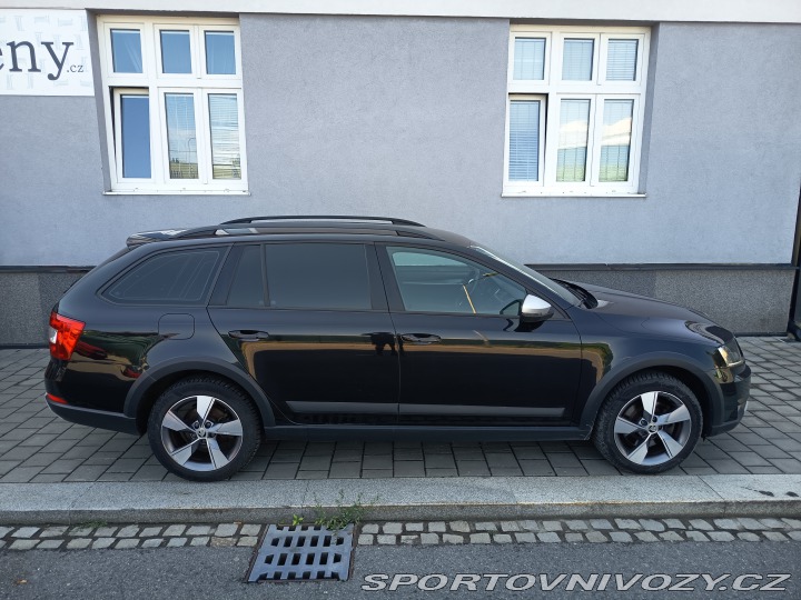 Škoda Ostatní modely Combi 2 0TDI Scout 4x4 2016
