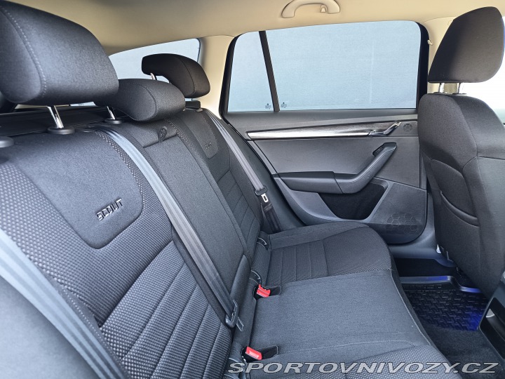Škoda Ostatní modely Combi 2 0TDI Scout 4x4 2016