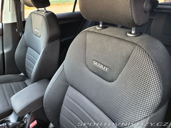 Škoda Ostatní modely Combi 2 0TDI Scout 4x4 2016