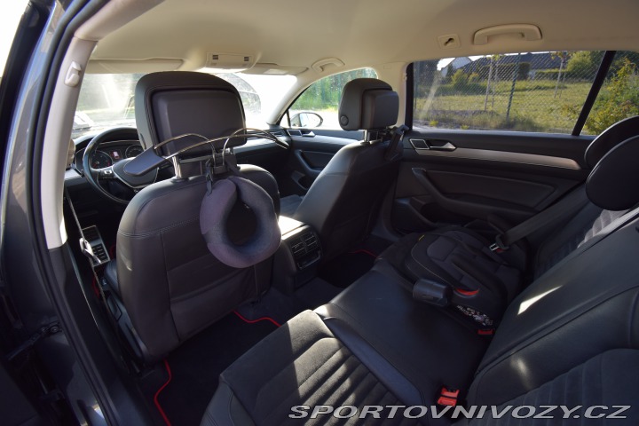 Volkswagen Ostatní modely Passat 2.0 BiTDI Highline 2015