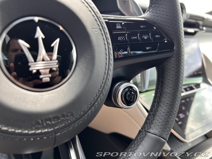 Maserati GranTurismo Trofeo - 1/75 Anniversary 2023