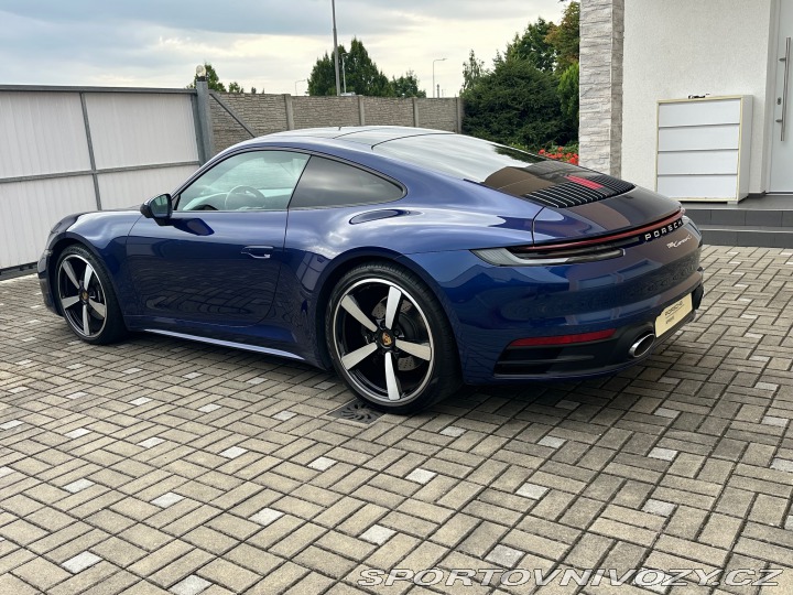 Porsche 911 Carrera 4S nový motor 2020