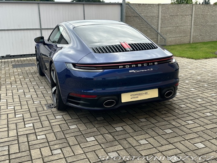 Porsche 911 Carrera 4S nový motor 2020