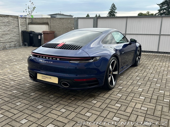 Porsche 911 Carrera 4S nový motor 2020