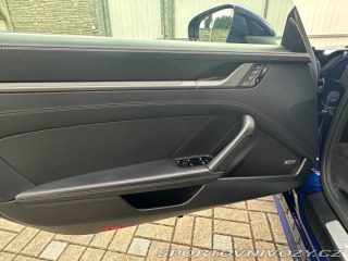 Porsche 911 Carrera 4S nový motor 2020