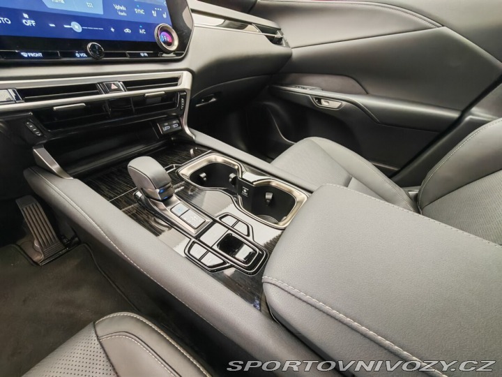 Lexus Ostatní modely RX 450h+ Plug-in Hybrid EXEC 2024