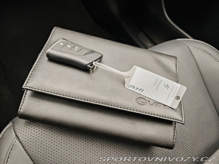 Lexus Ostatní modely RX 450h+ Plug-in Hybrid EXEC 2024