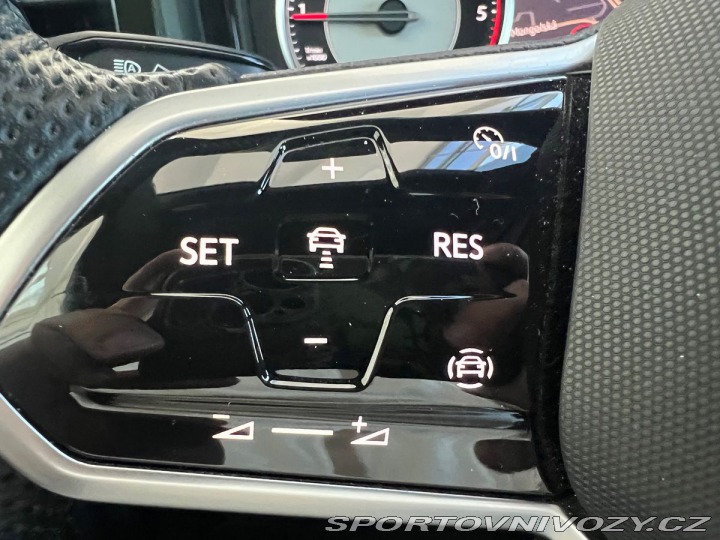 Volkswagen Ostatní modely Touareg R-line 3,0TDi 210kW 2023
