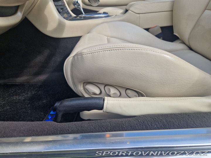 Jaguar XKR 2005