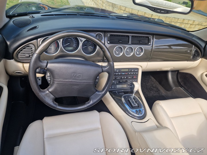 Jaguar XKR 2005