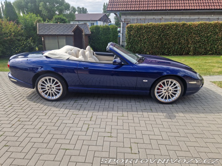 Jaguar XKR 2005