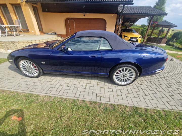 Jaguar XKR 2005