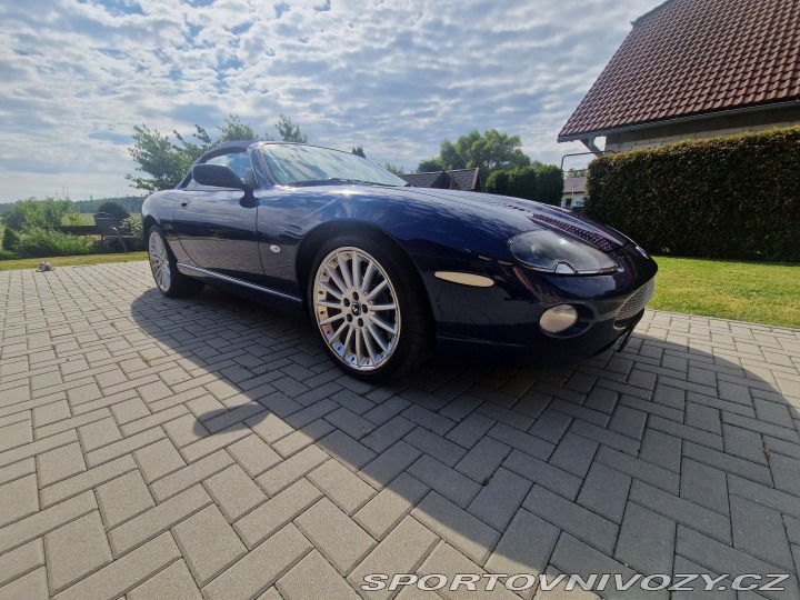 Jaguar XKR 2005