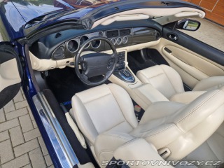 Jaguar XKR  2004