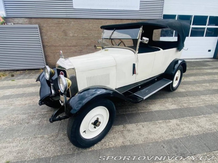 Ostatní značky Ostatní modely La Licorne V14W4 1926