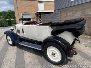 Ostatní značky Ostatní modely La Licorne V14W4 1926