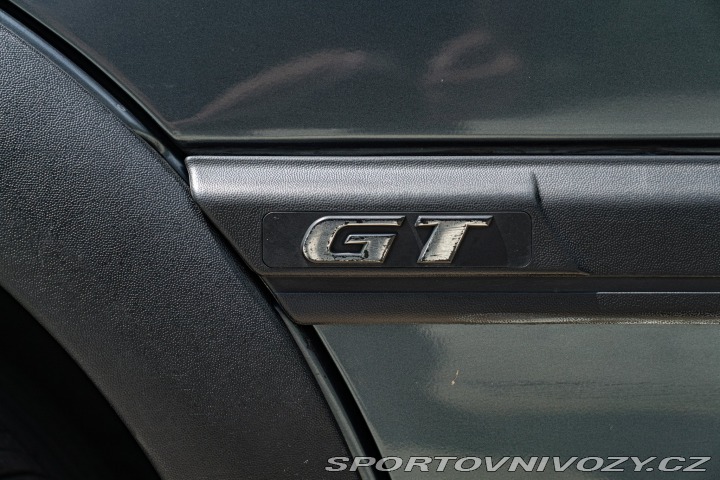 Volkswagen Golf 1.6 ALLESTIMENTO GT 1997