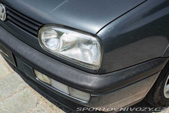 Volkswagen Golf 1.6 ALLESTIMENTO GT 1997