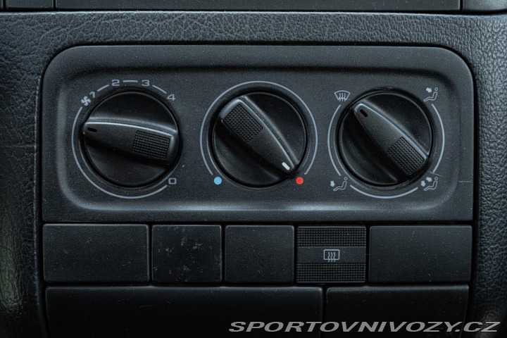 Volkswagen Golf 1.6 ALLESTIMENTO GT 1997