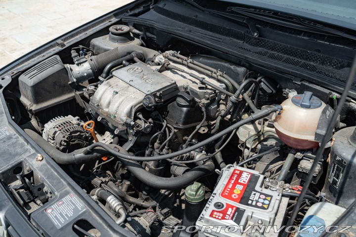 Volkswagen Golf 1.6 ALLESTIMENTO GT 1997