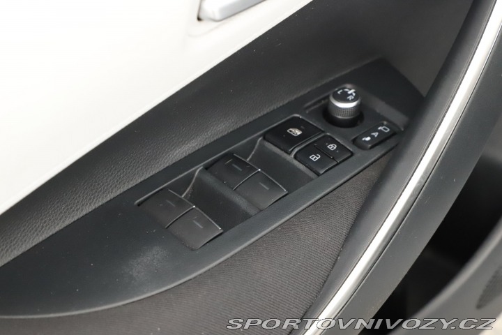 Toyota Corolla Comfort 2.0 Hybrid 2022