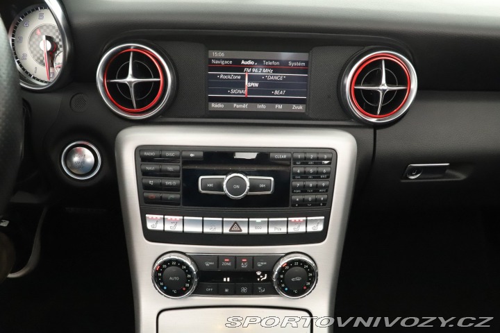Mercedes-Benz SLK 250 CGI 2012