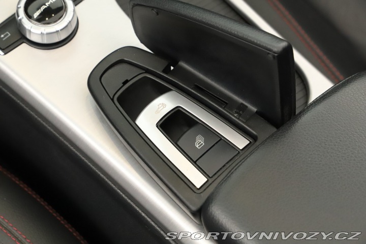 Mercedes-Benz SLK 250 CGI 2012