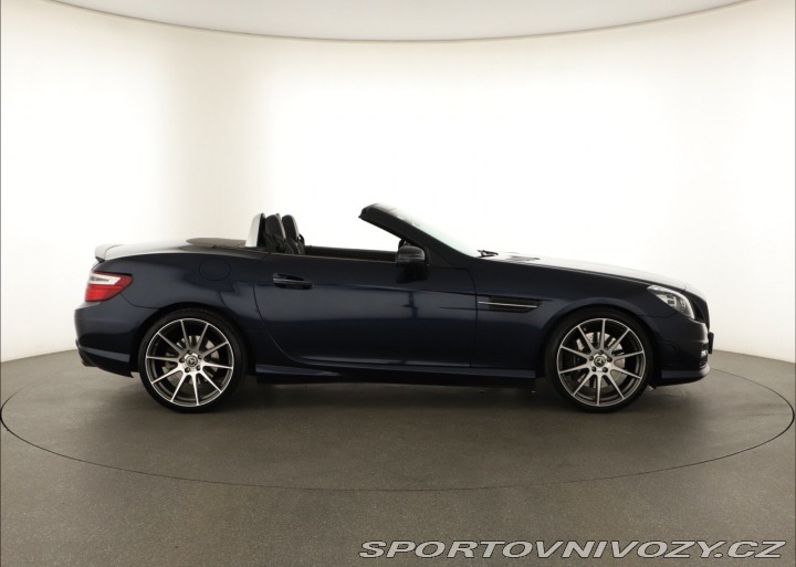 Mercedes-Benz SLK 250 CGI 2012