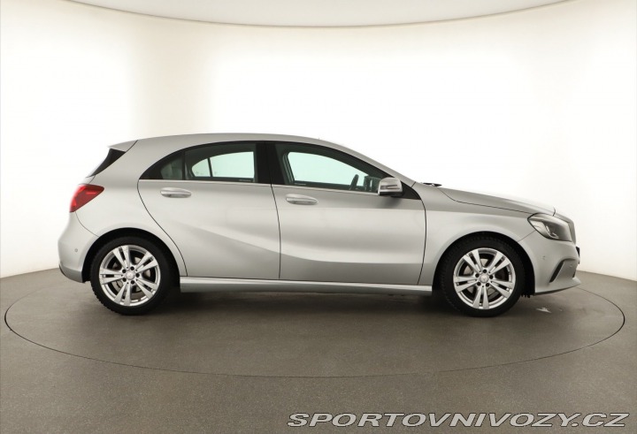 Mercedes-Benz A AMG Line A 200 d 2017