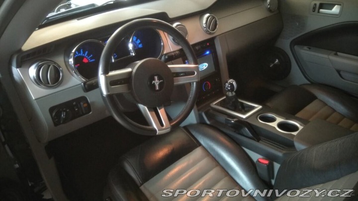 Ford Mustang California 2007 V8 4,6l m 2007