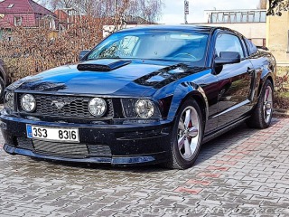 Ford Mustang California 2007 V8 4,6l m 2007