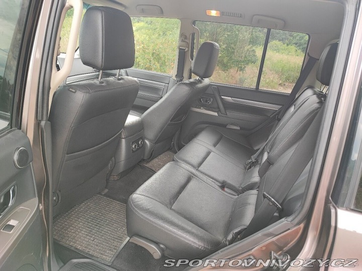 Mitsubishi Ostatní modely Pajero 3,2 DI-D 2016 – zajímav 2016