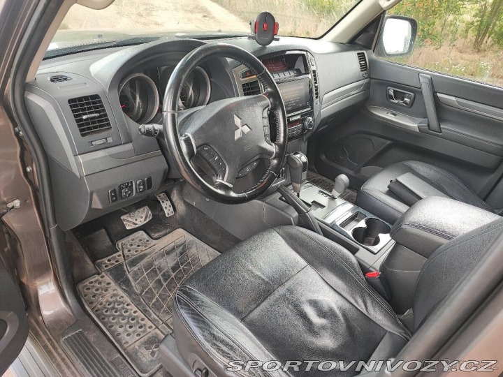 Mitsubishi Ostatní modely Pajero 3,2 DI-D 2016 – zajímav 2016