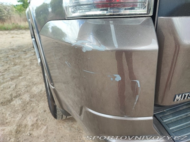 Mitsubishi Ostatní modely Pajero 3,2 DI-D 2016 – zajímav 2016