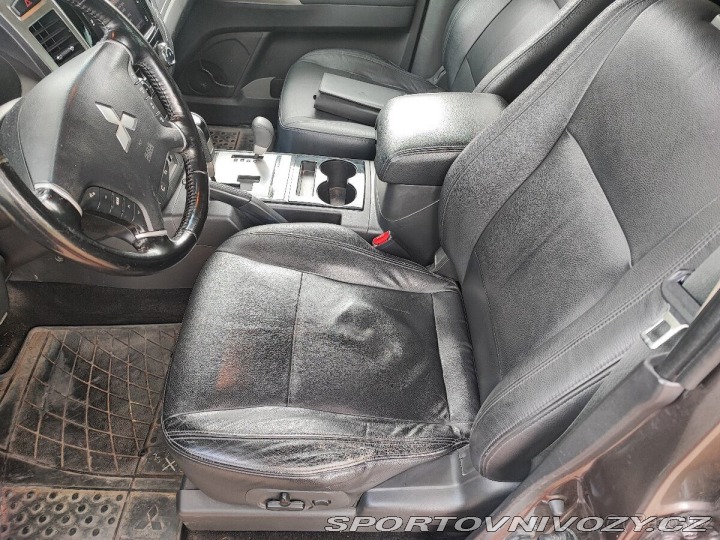 Mitsubishi Ostatní modely Pajero 3,2 DI-D 2016 – zajímav 2016