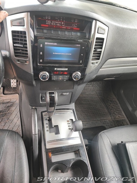 Mitsubishi Ostatní modely Pajero 3,2 DI-D 2016 – zajímav 2016