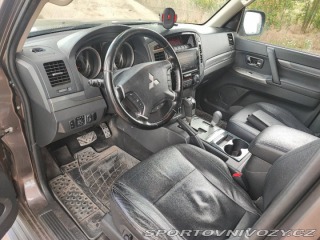 Mitsubishi Ostatní modely Pajero 3,2   DI-D 2016 – zajímav 2016